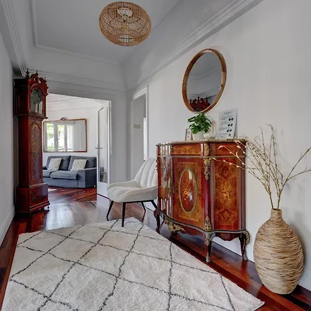 Ulia By Sanse Holidays 公寓