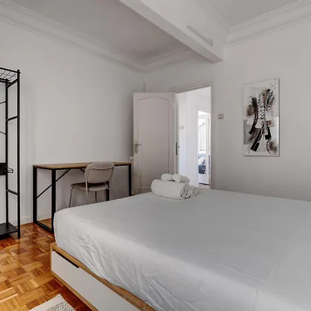 Ulia By Sanse Holidays *